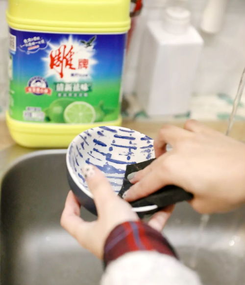 喷这么昂贵的香水,不如把衣服洗出高级香