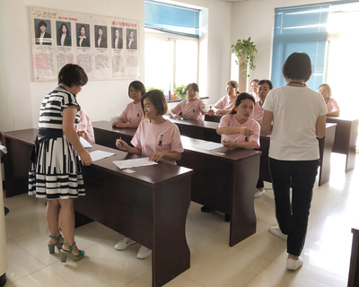 燕子月嫂2019第六期高级催乳师培训考核大结局!