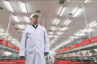 66岁一夜赔掉121亿,77岁卖猪肉狂赚518亿,王健林也要甘拜下风